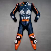 Hafizh Syahrin suit